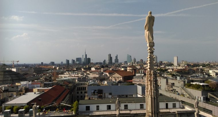 Duomo-Skyscrapers-Photo