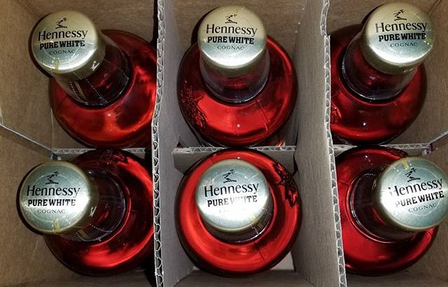 HENNESSY PURE WHITE COGNAC 70cl.. (2)