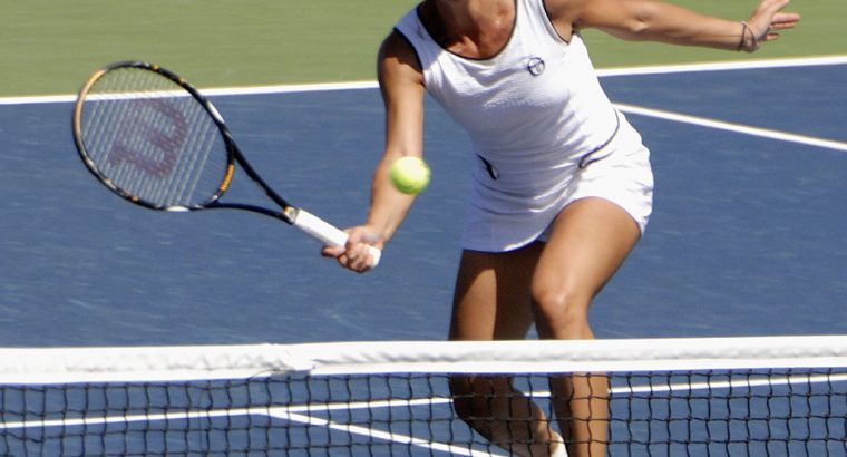 1024px-Flavia_Pennetta_at_the_2009_US_Open_01