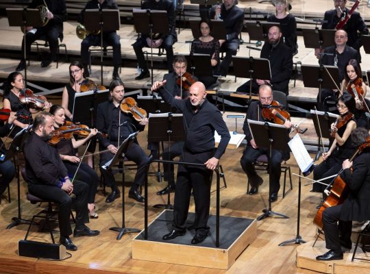 Milan Symphony Orchestra & Ernst Knam