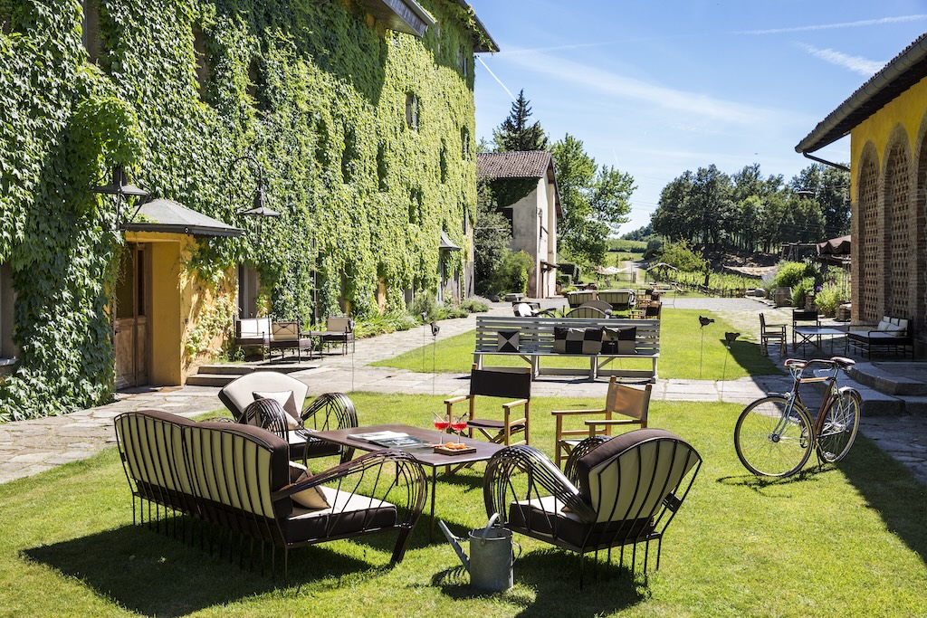 Villa Sparina Resort – Luxury Wine Estate, Boutique Hotel & Wedding Venue in Piedmont